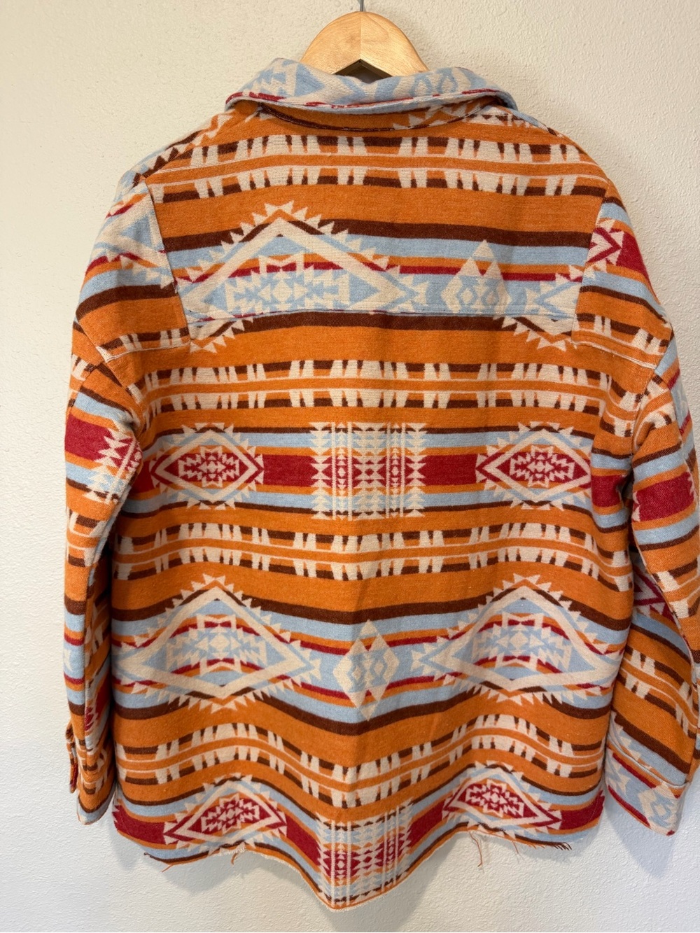 BluIvy Aztec Print Pullover Shacket - Picture 10 of 11